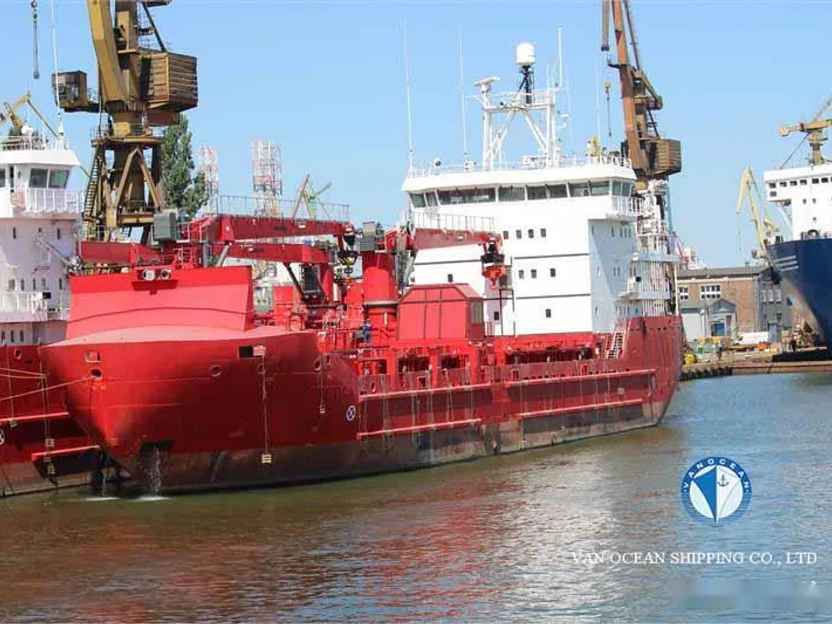 Kapal pendingin untuk dijual