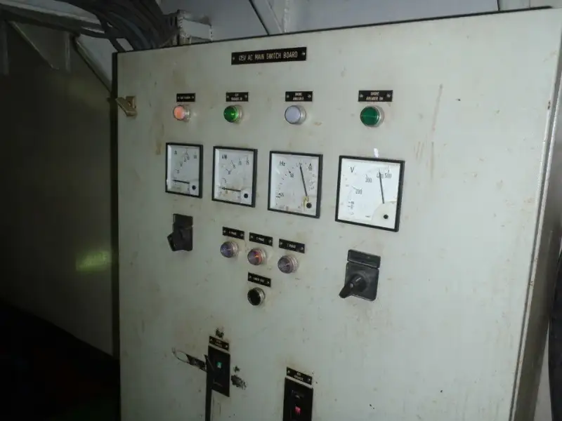 Kapal tunda untuk dijual