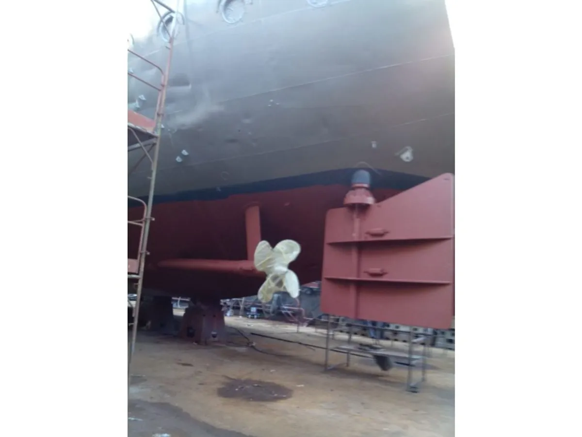 Kapal keruk untuk dijual