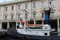 Kapal tunda untuk dijual