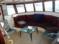 Kapal patroli untuk dijual
