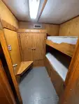 Kapal kru untuk dijual