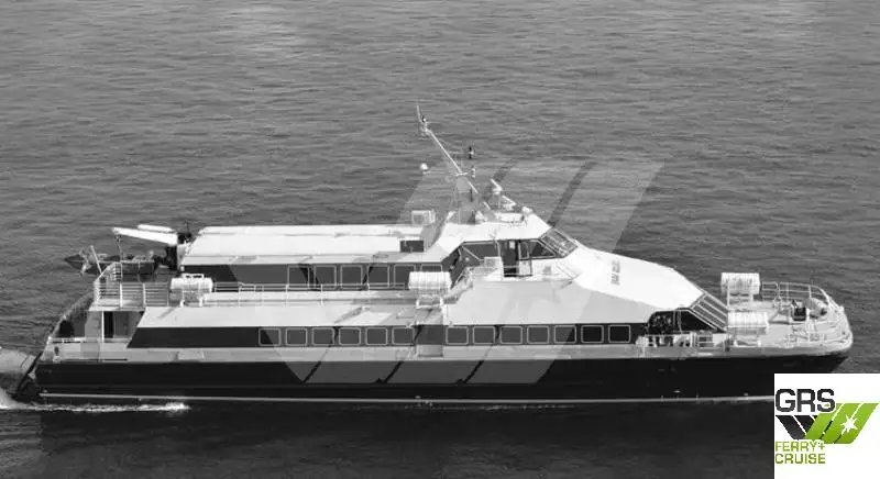 Kapal penumpang untuk dijual