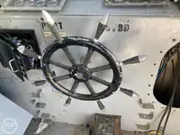 Kapal pendarat, tank untuk dijual