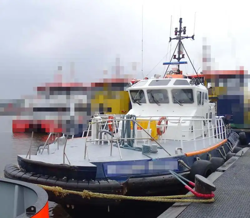 Kapal kru untuk dijual