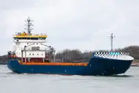 kapal karang dijual