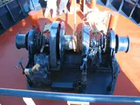 Kapal penarik dijual