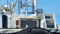 Kapal kru untuk dijual