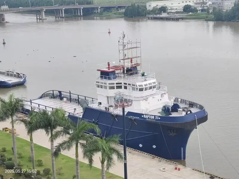 Kapal tunda untuk dijual
