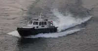 Kapal patroli untuk dijual