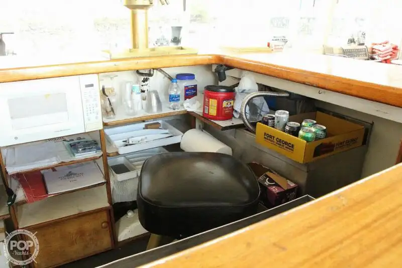 Kapal feri untuk dijual