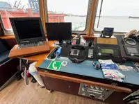 Kapal pesiar untuk dijual