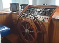 Kapal pesiar untuk dijual