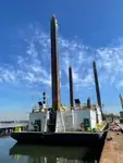 Kapal keruk untuk dijual