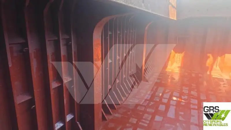 Kapal pengangkut barang curah untuk dijual