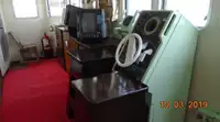 Kapal pengangkut LNG untuk dijual