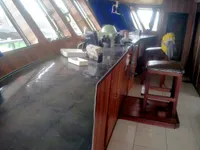 Kapal pendarat, tank untuk dijual