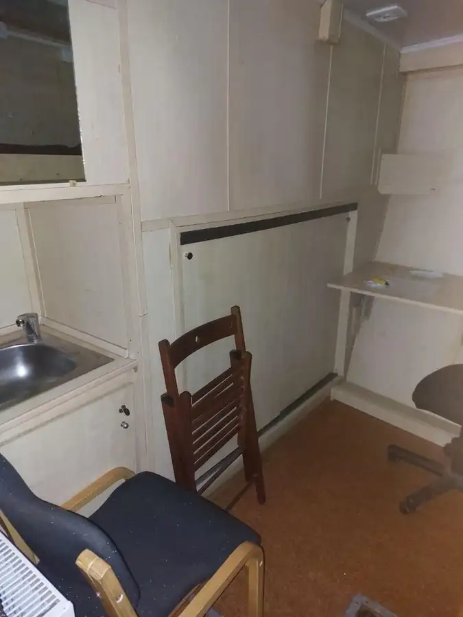 Kapal survei untuk dijual