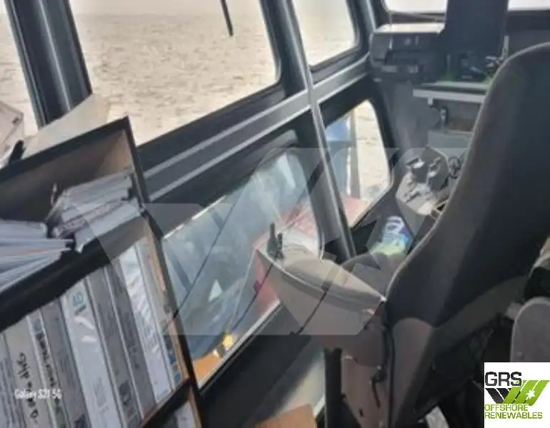 Kapal kru untuk dijual