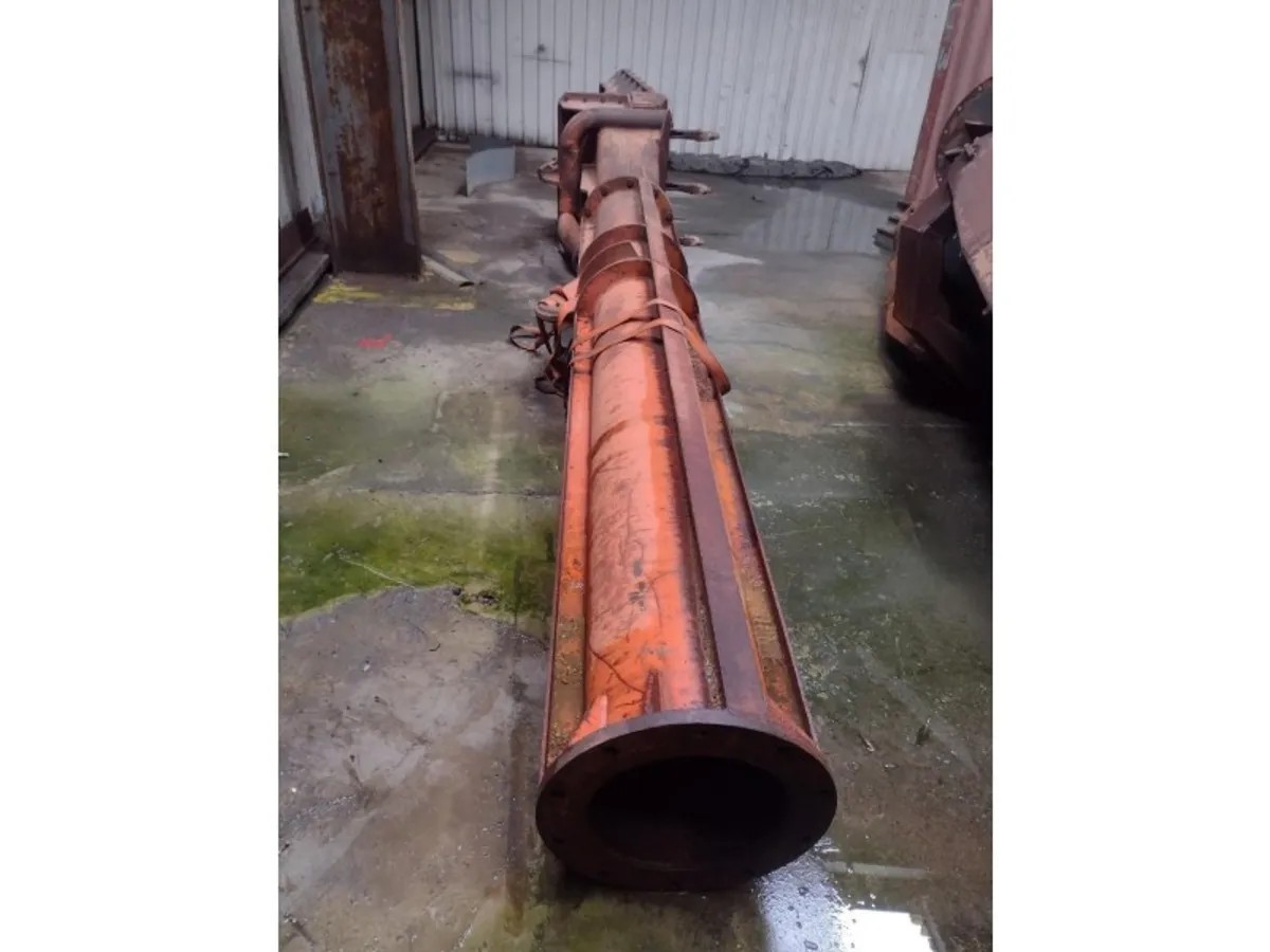 Kapal keruk untuk dijual