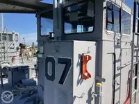 Kapal pendarat, tank untuk dijual