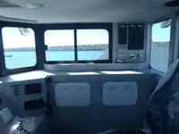 Kapal pendarat, tank untuk dijual