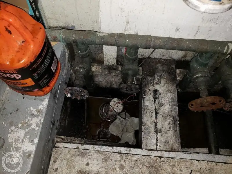 Kapal feri untuk dijual