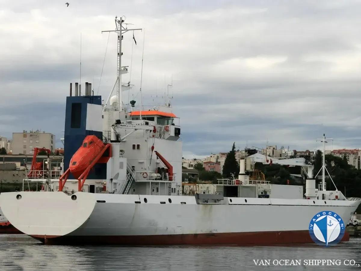 Kapal pendingin untuk dijual