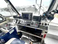Kapal pesiar untuk dijual