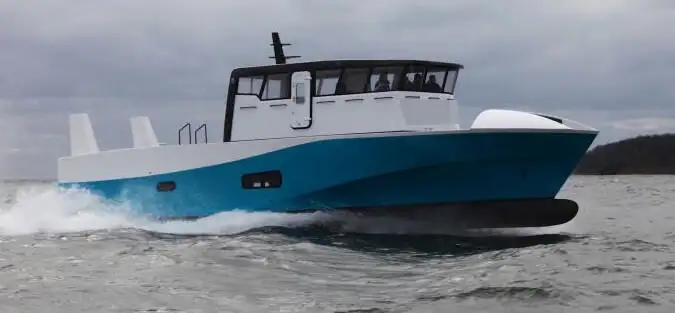 Kapal kru untuk dijual