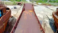 Kapal pendarat, tank untuk dijual