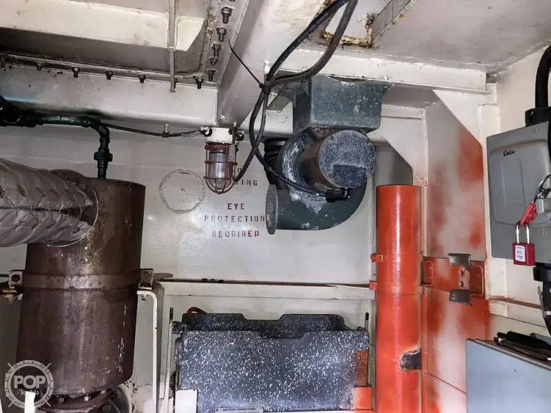 Kapal pendarat, tank untuk dijual