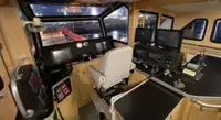 Kapal kru untuk dijual