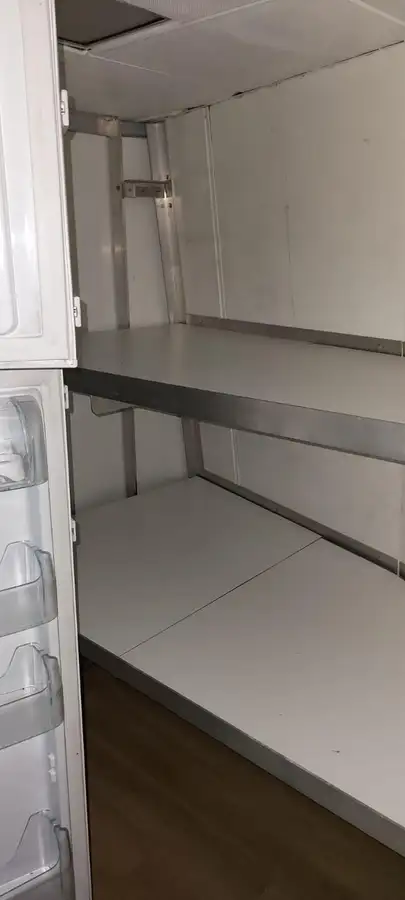 Kapal kru untuk dijual