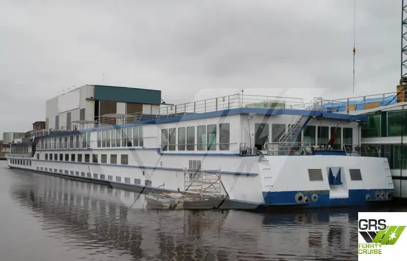 Kapal pesiar untuk dijual