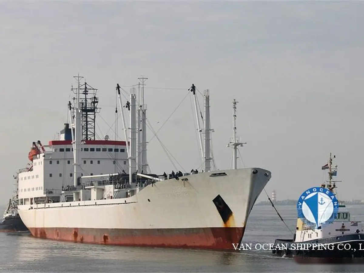 Kapal pendingin untuk dijual