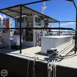 Kapal pendarat, tank untuk dijual