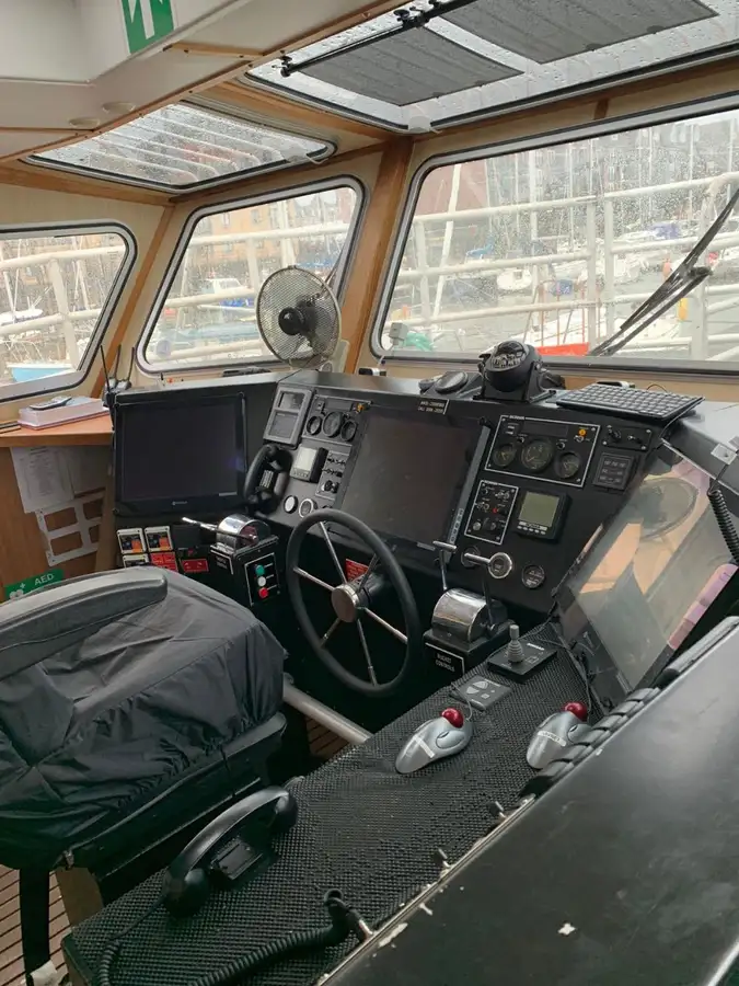 Kapal layanan ladang angin untuk dijual