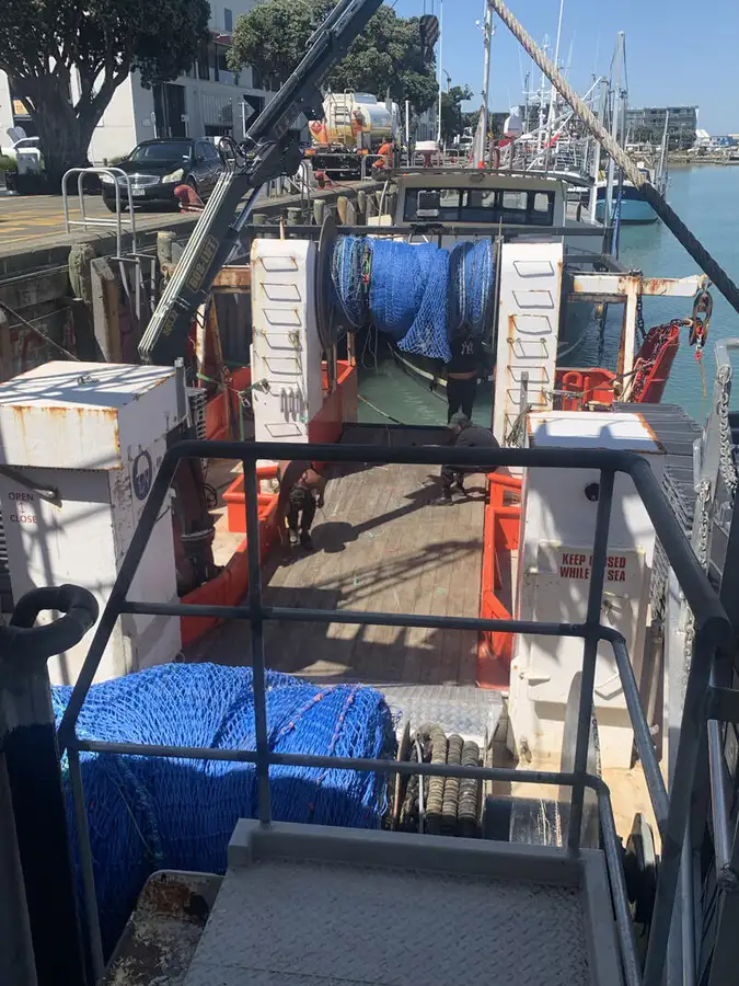 Logam bekas untuk dijual