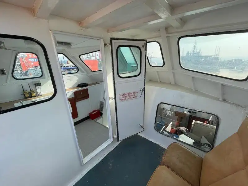 Kapal kontainer untuk dijual