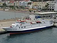Kapal feri dijual