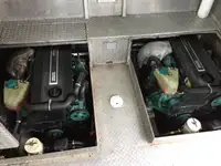 Kapal pendarat, tank untuk dijual