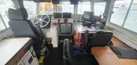 Kapal kontainer untuk dijual