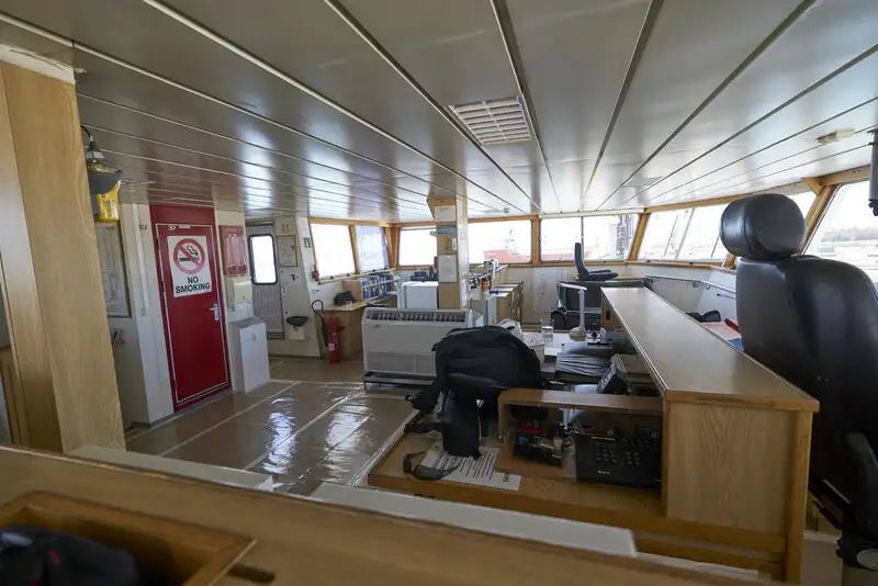 Kapal suplai platform (PSV) untuk dijual