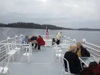 Kapal feri untuk dijual