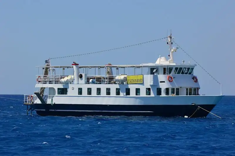 Kapal pesiar untuk dijual