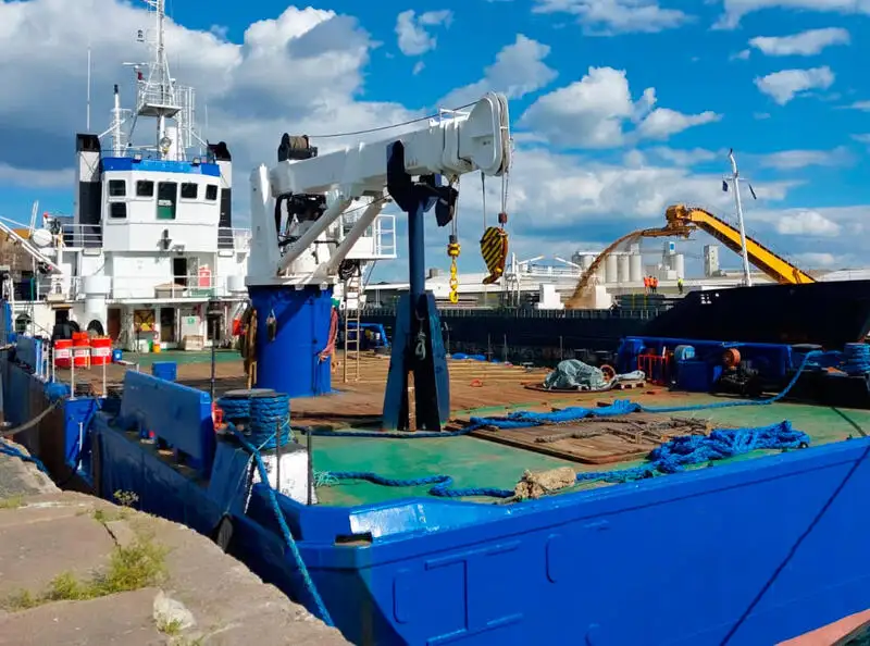 Kapal kontainer untuk dijual