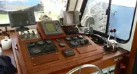 Kapal kru untuk dijual