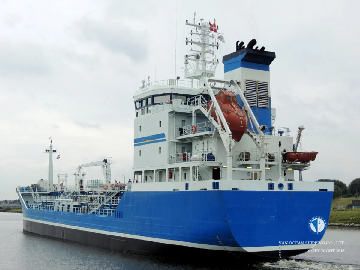 Kapal tanker minyak/kimia untuk dijual