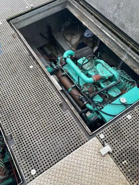 Kapal tunda untuk dijual